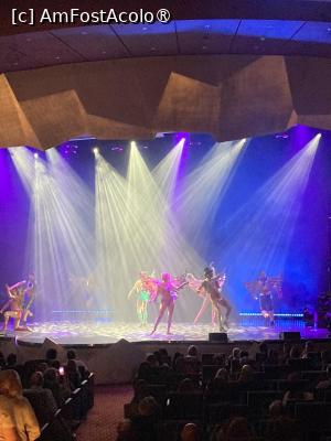 [P11] Spectacol la teatru » foto by aurora56
 - 
<span class="allrVoted glyphicon glyphicon-heart hidden" id="av1536929"></span>
<a class="m-l-10 hidden" id="sv1536929" onclick="voting_Foto_DelVot(,1536929,5104)" role="button">șterge vot <span class="glyphicon glyphicon-remove"></span></a>
<a id="v91536929" class=" c-red"  onclick="voting_Foto_SetVot(1536929)" role="button"><span class="glyphicon glyphicon-heart-empty"></span> <b>LIKE</b> = Votează poza</a> <img class="hidden"  id="f1536929W9" src="/imagini/loader.gif" border="0" /><span class="AjErrMes hidden" id="e1536929ErM"></span>