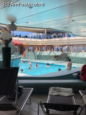 [P43] Piscină intetioara » foto by aurora56
 - 
<span class="allrVoted glyphicon glyphicon-heart hidden" id="av1536961"></span>
<a class="m-l-10 hidden" id="sv1536961" onclick="voting_Foto_DelVot(,1536961,5104)" role="button">șterge vot <span class="glyphicon glyphicon-remove"></span></a>
<a id="v91536961" class=" c-red"  onclick="voting_Foto_SetVot(1536961)" role="button"><span class="glyphicon glyphicon-heart-empty"></span> <b>LIKE</b> = Votează poza</a> <img class="hidden"  id="f1536961W9" src="/imagini/loader.gif" border="0" /><span class="AjErrMes hidden" id="e1536961ErM"></span>