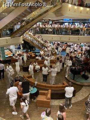 [P47] White party în interior și s-a făcut și în exterior la piscină mare » foto by aurora56
 - 
<span class="allrVoted glyphicon glyphicon-heart hidden" id="av1536965"></span>
<a class="m-l-10 hidden" id="sv1536965" onclick="voting_Foto_DelVot(,1536965,5104)" role="button">șterge vot <span class="glyphicon glyphicon-remove"></span></a>
<a id="v91536965" class=" c-red"  onclick="voting_Foto_SetVot(1536965)" role="button"><span class="glyphicon glyphicon-heart-empty"></span> <b>LIKE</b> = Votează poza</a> <img class="hidden"  id="f1536965W9" src="/imagini/loader.gif" border="0" /><span class="AjErrMes hidden" id="e1536965ErM"></span>