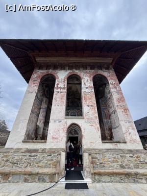 [P30] Mânăstirea Moldovița » foto by AZE
 - 
<span class="allrVoted glyphicon glyphicon-heart hidden" id="av1479112"></span>
<a class="m-l-10 hidden" id="sv1479112" onclick="voting_Foto_DelVot(,1479112,5114)" role="button">șterge vot <span class="glyphicon glyphicon-remove"></span></a>
<a id="v91479112" class=" c-red"  onclick="voting_Foto_SetVot(1479112)" role="button"><span class="glyphicon glyphicon-heart-empty"></span> <b>LIKE</b> = Votează poza</a> <img class="hidden"  id="f1479112W9" src="/imagini/loader.gif" border="0" /><span class="AjErrMes hidden" id="e1479112ErM"></span>