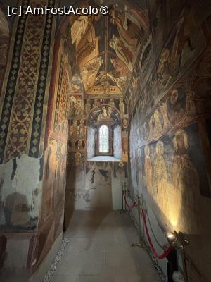 [P71] Mânăstirea Bogdana din Rădăuți,interior » foto by AZE
 - 
<span class="allrVoted glyphicon glyphicon-heart hidden" id="av1479153"></span>
<a class="m-l-10 hidden" id="sv1479153" onclick="voting_Foto_DelVot(,1479153,5114)" role="button">șterge vot <span class="glyphicon glyphicon-remove"></span></a>
<a id="v91479153" class=" c-red"  onclick="voting_Foto_SetVot(1479153)" role="button"><span class="glyphicon glyphicon-heart-empty"></span> <b>LIKE</b> = Votează poza</a> <img class="hidden"  id="f1479153W9" src="/imagini/loader.gif" border="0" /><span class="AjErrMes hidden" id="e1479153ErM"></span>