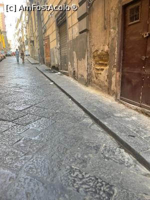 [P01] Napoli street » foto by ux135169
 - 
<span class="allrVoted glyphicon glyphicon-heart hidden" id="av1441007"></span>
<a class="m-l-10 hidden" id="sv1441007" onclick="voting_Foto_DelVot(,1441007,5128)" role="button">șterge vot <span class="glyphicon glyphicon-remove"></span></a>
<a id="v91441007" class=" c-red"  onclick="voting_Foto_SetVot(1441007)" role="button"><span class="glyphicon glyphicon-heart-empty"></span> <b>LIKE</b> = Votează poza</a> <img class="hidden"  id="f1441007W9" src="/imagini/loader.gif" border="0" /><span class="AjErrMes hidden" id="e1441007ErM"></span>