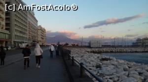 [P16] Portul de agrement și Vezuviul în zare, în umbra înserării » foto by diacrys*
 - 
<span class="allrVoted glyphicon glyphicon-heart hidden" id="av1066993"></span>
<a class="m-l-10 hidden" id="sv1066993" onclick="voting_Foto_DelVot(,1066993,5128)" role="button">șterge vot <span class="glyphicon glyphicon-remove"></span></a>
<a id="v91066993" class=" c-red"  onclick="voting_Foto_SetVot(1066993)" role="button"><span class="glyphicon glyphicon-heart-empty"></span> <b>LIKE</b> = Votează poza</a> <img class="hidden"  id="f1066993W9" src="/imagini/loader.gif" border="0" /><span class="AjErrMes hidden" id="e1066993ErM"></span>