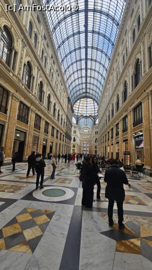 [P46] galeriile Umberto I » foto by robert
 - 
<span class="allrVoted glyphicon glyphicon-heart hidden" id="av1542209"></span>
<a class="m-l-10 hidden" id="sv1542209" onclick="voting_Foto_DelVot(,1542209,5128)" role="button">șterge vot <span class="glyphicon glyphicon-remove"></span></a>
<a id="v91542209" class=" c-red"  onclick="voting_Foto_SetVot(1542209)" role="button"><span class="glyphicon glyphicon-heart-empty"></span> <b>LIKE</b> = Votează poza</a> <img class="hidden"  id="f1542209W9" src="/imagini/loader.gif" border="0" /><span class="AjErrMes hidden" id="e1542209ErM"></span>