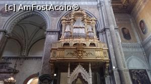 [P26] Biserica San Gennaro.  » foto by Aurici
 - 
<span class="allrVoted glyphicon glyphicon-heart hidden" id="av875125"></span>
<a class="m-l-10 hidden" id="sv875125" onclick="voting_Foto_DelVot(,875125,5128)" role="button">șterge vot <span class="glyphicon glyphicon-remove"></span></a>
<a id="v9875125" class=" c-red"  onclick="voting_Foto_SetVot(875125)" role="button"><span class="glyphicon glyphicon-heart-empty"></span> <b>LIKE</b> = Votează poza</a> <img class="hidden"  id="f875125W9" src="/imagini/loader.gif" border="0" /><span class="AjErrMes hidden" id="e875125ErM"></span>