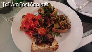[P56] Bruschetele de la Trattoria Fresco, de pe faleza, aproape de Castelul Oului.  » foto by Aurici
 - 
<span class="allrVoted glyphicon glyphicon-heart hidden" id="av875190"></span>
<a class="m-l-10 hidden" id="sv875190" onclick="voting_Foto_DelVot(,875190,5128)" role="button">șterge vot <span class="glyphicon glyphicon-remove"></span></a>
<a id="v9875190" class=" c-red"  onclick="voting_Foto_SetVot(875190)" role="button"><span class="glyphicon glyphicon-heart-empty"></span> <b>LIKE</b> = Votează poza</a> <img class="hidden"  id="f875190W9" src="/imagini/loader.gif" border="0" /><span class="AjErrMes hidden" id="e875190ErM"></span>