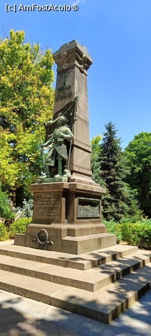 [P05] Monumentul Ofițerilor căzuți în Războiul Sârbo-Bulgar. » foto by tata123 🔱
 - 
<span class="allrVoted glyphicon glyphicon-heart hidden" id="av1491735"></span>
<a class="m-l-10 hidden" id="sv1491735" onclick="voting_Foto_DelVot(,1491735,5157)" role="button">șterge vot <span class="glyphicon glyphicon-remove"></span></a>
<a id="v91491735" class=" c-red"  onclick="voting_Foto_SetVot(1491735)" role="button"><span class="glyphicon glyphicon-heart-empty"></span> <b>LIKE</b> = Votează poza</a> <img class="hidden"  id="f1491735W9" src="/imagini/loader.gif" border="0" /><span class="AjErrMes hidden" id="e1491735ErM"></span>