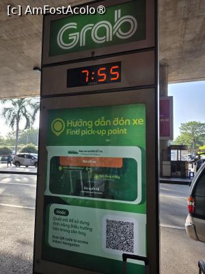 [P14] Punctul de pick up Grab în Saigon » foto by crismis
 - 
<span class="allrVoted glyphicon glyphicon-heart hidden" id="av1534532"></span>
<a class="m-l-10 hidden" id="sv1534532" onclick="voting_Foto_DelVot(,1534532,5166)" role="button">șterge vot <span class="glyphicon glyphicon-remove"></span></a>
<a id="v91534532" class=" c-red"  onclick="voting_Foto_SetVot(1534532)" role="button"><span class="glyphicon glyphicon-heart-empty"></span> <b>LIKE</b> = Votează poza</a> <img class="hidden"  id="f1534532W9" src="/imagini/loader.gif" border="0" /><span class="AjErrMes hidden" id="e1534532ErM"></span>