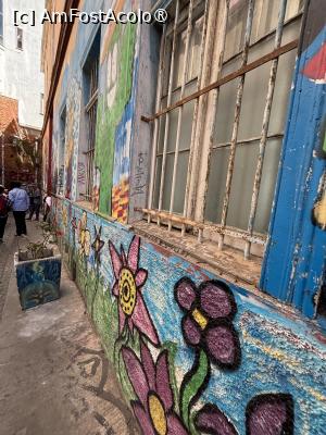 [P23] Valparaiso » foto by AZE
 - 
<span class="allrVoted glyphicon glyphicon-heart hidden" id="av1530615"></span>
<a class="m-l-10 hidden" id="sv1530615" onclick="voting_Foto_DelVot(,1530615,5192)" role="button">șterge vot <span class="glyphicon glyphicon-remove"></span></a>
<a id="v91530615" class=" c-red"  onclick="voting_Foto_SetVot(1530615)" role="button"><span class="glyphicon glyphicon-heart-empty"></span> <b>LIKE</b> = Votează poza</a> <img class="hidden"  id="f1530615W9" src="/imagini/loader.gif" border="0" /><span class="AjErrMes hidden" id="e1530615ErM"></span>