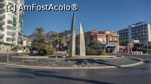 [P34] Modulo en Tiempo Liquido. Monument realizat de sculptorul Antonio Yesa în 1997, în Rotonda de la sensul giratoriu dintre Avenida  Las Palmas și Avenida Antonio Machado. » foto by ovidiuyepi
 - 
<span class="allrVoted glyphicon glyphicon-heart hidden" id="av1536330"></span>
<a class="m-l-10 hidden" id="sv1536330" onclick="voting_Foto_DelVot(,1536330,5385)" role="button">șterge vot <span class="glyphicon glyphicon-remove"></span></a>
<a id="v91536330" class=" c-red"  onclick="voting_Foto_SetVot(1536330)" role="button"><span class="glyphicon glyphicon-heart-empty"></span> <b>LIKE</b> = Votează poza</a> <img class="hidden"  id="f1536330W9" src="/imagini/loader.gif" border="0" /><span class="AjErrMes hidden" id="e1536330ErM"></span>