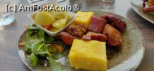 [P95] restaurant Dor de Plescoi » foto by Yolanda
 - 
<span class="allrVoted glyphicon glyphicon-heart hidden" id="av1546711"></span>
<a class="m-l-10 hidden" id="sv1546711" onclick="voting_Foto_DelVot(,1546711,5439)" role="button">șterge vot <span class="glyphicon glyphicon-remove"></span></a>
<a id="v91546711" class=" c-red"  onclick="voting_Foto_SetVot(1546711)" role="button"><span class="glyphicon glyphicon-heart-empty"></span> <b>LIKE</b> = Votează poza</a> <img class="hidden"  id="f1546711W9" src="/imagini/loader.gif" border="0" /><span class="AjErrMes hidden" id="e1546711ErM"></span>