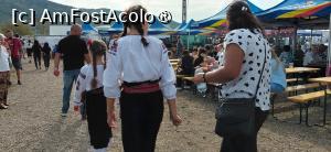 [P98] Festivalul cârnatilor de Plescoi din comuna Berca Buzau » foto by Yolanda
 - 
<span class="allrVoted glyphicon glyphicon-heart hidden" id="av1546714"></span>
<a class="m-l-10 hidden" id="sv1546714" onclick="voting_Foto_DelVot(,1546714,5439)" role="button">șterge vot <span class="glyphicon glyphicon-remove"></span></a>
<a id="v91546714" class=" c-red"  onclick="voting_Foto_SetVot(1546714)" role="button"><span class="glyphicon glyphicon-heart-empty"></span> <b>LIKE</b> = Votează poza</a> <img class="hidden"  id="f1546714W9" src="/imagini/loader.gif" border="0" /><span class="AjErrMes hidden" id="e1546714ErM"></span>