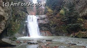 [P12] Cascada Casoca destul de bogata la data vizitei noastre.  » foto by Aurici
 - 
<span class="allrVoted glyphicon glyphicon-heart hidden" id="av822186"></span>
<a class="m-l-10 hidden" id="sv822186" onclick="voting_Foto_DelVot(,822186,5439)" role="button">șterge vot <span class="glyphicon glyphicon-remove"></span></a>
<a id="v9822186" class=" c-red"  onclick="voting_Foto_SetVot(822186)" role="button"><span class="glyphicon glyphicon-heart-empty"></span> <b>LIKE</b> = Votează poza</a> <img class="hidden"  id="f822186W9" src="/imagini/loader.gif" border="0" /><span class="AjErrMes hidden" id="e822186ErM"></span>