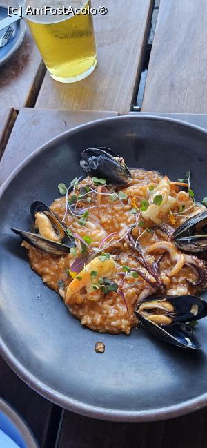 [P37] Fructe de mare cu rizotto » foto by kmy
 - 
<span class="allrVoted glyphicon glyphicon-heart hidden" id="av1541763"></span>
<a class="m-l-10 hidden" id="sv1541763" onclick="voting_Foto_DelVot(,1541763,5485)" role="button">șterge vot <span class="glyphicon glyphicon-remove"></span></a>
<a id="v91541763" class=" c-red"  onclick="voting_Foto_SetVot(1541763)" role="button"><span class="glyphicon glyphicon-heart-empty"></span> <b>LIKE</b> = Votează poza</a> <img class="hidden"  id="f1541763W9" src="/imagini/loader.gif" border="0" /><span class="AjErrMes hidden" id="e1541763ErM"></span>
