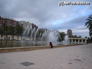 [P11] Parcul de langa Palatul Muzicii, Valencia » foto by lorelei34
 - 
<span class="allrVoted glyphicon glyphicon-heart hidden" id="av376425"></span>
<a class="m-l-10 hidden" id="sv376425" onclick="voting_Foto_DelVot(,376425,5604)" role="button">șterge vot <span class="glyphicon glyphicon-remove"></span></a>
<a id="v9376425" class=" c-red"  onclick="voting_Foto_SetVot(376425)" role="button"><span class="glyphicon glyphicon-heart-empty"></span> <b>LIKE</b> = Votează poza</a> <img class="hidden"  id="f376425W9" src="/imagini/loader.gif" border="0" /><span class="AjErrMes hidden" id="e376425ErM"></span>