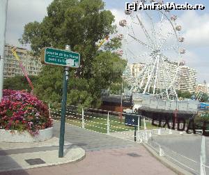 [P20] Puente de las Flores şi, în dreapta, unul din locurile de joacă din Jardin del Turia.  » foto by Carmen Ion
 - 
<span class="allrVoted glyphicon glyphicon-heart hidden" id="av649998"></span>
<a class="m-l-10 hidden" id="sv649998" onclick="voting_Foto_DelVot(,649998,5604)" role="button">șterge vot <span class="glyphicon glyphicon-remove"></span></a>
<a id="v9649998" class=" c-red"  onclick="voting_Foto_SetVot(649998)" role="button"><span class="glyphicon glyphicon-heart-empty"></span> <b>LIKE</b> = Votează poza</a> <img class="hidden"  id="f649998W9" src="/imagini/loader.gif" border="0" /><span class="AjErrMes hidden" id="e649998ErM"></span>