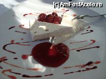 [P09] Un desert delicios: tort diplomat inghetat cu sos de cirese, servit la restaurantul hotelului Sighisoara » foto by corinne
 - 
<span class="allrVoted glyphicon glyphicon-heart hidden" id="av71414"></span>
<a class="m-l-10 hidden" id="sv71414" onclick="voting_Foto_DelVot(,71414,5674)" role="button">șterge vot <span class="glyphicon glyphicon-remove"></span></a>
<a id="v971414" class=" c-red"  onclick="voting_Foto_SetVot(71414)" role="button"><span class="glyphicon glyphicon-heart-empty"></span> <b>LIKE</b> = Votează poza</a> <img class="hidden"  id="f71414W9" src="/imagini/loader.gif" border="0" /><span class="AjErrMes hidden" id="e71414ErM"></span>