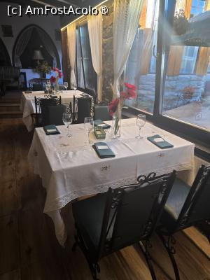 [P04] Imagine din interiorul restaurantului » foto by silvia tudoran
 - 
<span class="allrVoted glyphicon glyphicon-heart hidden" id="av1543306"></span>
<a class="m-l-10 hidden" id="sv1543306" onclick="voting_Foto_DelVot(,1543306,5761)" role="button">șterge vot <span class="glyphicon glyphicon-remove"></span></a>
<a id="v91543306" class=" c-red"  onclick="voting_Foto_SetVot(1543306)" role="button"><span class="glyphicon glyphicon-heart-empty"></span> <b>LIKE</b> = Votează poza</a> <img class="hidden"  id="f1543306W9" src="/imagini/loader.gif" border="0" /><span class="AjErrMes hidden" id="e1543306ErM"></span>