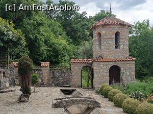 [P51] Lacul Ohrid, Biserica Sf. Anastasie cel Mare, Clopotnița și Curtea interioară » foto by mprofeanu
 - 
<span class="allrVoted glyphicon glyphicon-heart hidden" id="av1541601"></span>
<a class="m-l-10 hidden" id="sv1541601" onclick="voting_Foto_DelVot(,1541601,5763)" role="button">șterge vot <span class="glyphicon glyphicon-remove"></span></a>
<a id="v91541601" class=" c-red"  onclick="voting_Foto_SetVot(1541601)" role="button"><span class="glyphicon glyphicon-heart-empty"></span> <b>LIKE</b> = Votează poza</a> <img class="hidden"  id="f1541601W9" src="/imagini/loader.gif" border="0" /><span class="AjErrMes hidden" id="e1541601ErM"></span>