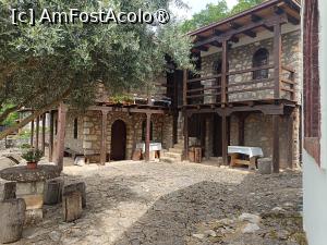 [P53] Lacul Ohrid, Biserica Sf. Anastasie cel Mare, clădiri și curtea interioară » foto by mprofeanu
 - 
<span class="allrVoted glyphicon glyphicon-heart hidden" id="av1541603"></span>
<a class="m-l-10 hidden" id="sv1541603" onclick="voting_Foto_DelVot(,1541603,5763)" role="button">șterge vot <span class="glyphicon glyphicon-remove"></span></a>
<a id="v91541603" class=" c-red"  onclick="voting_Foto_SetVot(1541603)" role="button"><span class="glyphicon glyphicon-heart-empty"></span> <b>LIKE</b> = Votează poza</a> <img class="hidden"  id="f1541603W9" src="/imagini/loader.gif" border="0" /><span class="AjErrMes hidden" id="e1541603ErM"></span>