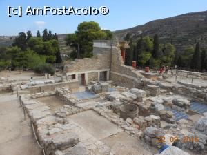 [P28] Knossos - Ruine.  » foto by iulianic
 - 
<span class="allrVoted glyphicon glyphicon-heart hidden" id="av817670"></span>
<a class="m-l-10 hidden" id="sv817670" onclick="voting_Foto_DelVot(,817670,5820)" role="button">șterge vot <span class="glyphicon glyphicon-remove"></span></a>
<a id="v9817670" class=" c-red"  onclick="voting_Foto_SetVot(817670)" role="button"><span class="glyphicon glyphicon-heart-empty"></span> <b>LIKE</b> = Votează poza</a> <img class="hidden"  id="f817670W9" src="/imagini/loader.gif" border="0" /><span class="AjErrMes hidden" id="e817670ErM"></span>