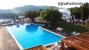 [P22] Hotel Skiathos Palace - piscina văzută de pe terasa restaurantului White View » foto by Cris
 - 
<span class="allrVoted glyphicon glyphicon-heart hidden" id="av631613"></span>
<a class="m-l-10 hidden" id="sv631613" onclick="voting_Foto_DelVot(,631613,5871)" role="button">șterge vot <span class="glyphicon glyphicon-remove"></span></a>
<a id="v9631613" class=" c-red"  onclick="voting_Foto_SetVot(631613)" role="button"><span class="glyphicon glyphicon-heart-empty"></span> <b>LIKE</b> = Votează poza</a> <img class="hidden"  id="f631613W9" src="/imagini/loader.gif" border="0" /><span class="AjErrMes hidden" id="e631613ErM"></span>