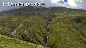 [P19] Spre Ben Nevis » foto by Mika
 - 
<span class="allrVoted glyphicon glyphicon-heart hidden" id="av1486931"></span>
<a class="m-l-10 hidden" id="sv1486931" onclick="voting_Foto_DelVot(,1486931,5887)" role="button">șterge vot <span class="glyphicon glyphicon-remove"></span></a>
<a id="v91486931" class=" c-red"  onclick="voting_Foto_SetVot(1486931)" role="button"><span class="glyphicon glyphicon-heart-empty"></span> <b>LIKE</b> = Votează poza</a> <img class="hidden"  id="f1486931W9" src="/imagini/loader.gif" border="0" /><span class="AjErrMes hidden" id="e1486931ErM"></span>
