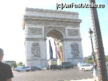 [P11] Arcul de Triumf din care pornesc marile bulevarde din care cel mai cunoscut e Champs Elysees. » foto by Michi
 - 
<span class="allrVoted glyphicon glyphicon-heart hidden" id="av79539"></span>
<a class="m-l-10 hidden" id="sv79539" onclick="voting_Foto_DelVot(,79539,5900)" role="button">șterge vot <span class="glyphicon glyphicon-remove"></span></a>
<a id="v979539" class=" c-red"  onclick="voting_Foto_SetVot(79539)" role="button"><span class="glyphicon glyphicon-heart-empty"></span> <b>LIKE</b> = Votează poza</a> <img class="hidden"  id="f79539W9" src="/imagini/loader.gif" border="0" /><span class="AjErrMes hidden" id="e79539ErM"></span>