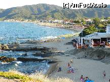 P16 [JUN-2012] Plaja din Sarti vazuta de la troita de pe faleza