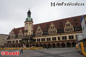 [P01] Promenadă în Leipzig / Altes Rathaus (Vechea Primărie), din Marktplatz » foto by Costi
 - 
<span class="allrVoted glyphicon glyphicon-heart hidden" id="av383786"></span>
<a class="m-l-10 hidden" id="sv383786" onclick="voting_Foto_DelVot(,383786,5925)" role="button">șterge vot <span class="glyphicon glyphicon-remove"></span></a>
<a id="v9383786" class=" c-red"  onclick="voting_Foto_SetVot(383786)" role="button"><span class="glyphicon glyphicon-heart-empty"></span> <b>LIKE</b> = Votează poza</a> <img class="hidden"  id="f383786W9" src="/imagini/loader.gif" border="0" /><span class="AjErrMes hidden" id="e383786ErM"></span>