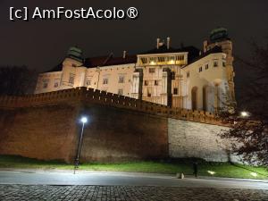 [P25] Dealul Wawel și castelul » foto by crismis
 - 
<span class="allrVoted glyphicon glyphicon-heart hidden" id="av1476727"></span>
<a class="m-l-10 hidden" id="sv1476727" onclick="voting_Foto_DelVot(,1476727,5995)" role="button">șterge vot <span class="glyphicon glyphicon-remove"></span></a>
<a id="v91476727" class=" c-red"  onclick="voting_Foto_SetVot(1476727)" role="button"><span class="glyphicon glyphicon-heart-empty"></span> <b>LIKE</b> = Votează poza</a> <img class="hidden"  id="f1476727W9" src="/imagini/loader.gif" border="0" /><span class="AjErrMes hidden" id="e1476727ErM"></span>