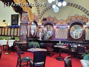 [P50] Cafeneaua istorică Noworolski » foto by crismis
 - 
<span class="allrVoted glyphicon glyphicon-heart hidden" id="av1476752"></span>
<a class="m-l-10 hidden" id="sv1476752" onclick="voting_Foto_DelVot(,1476752,5995)" role="button">șterge vot <span class="glyphicon glyphicon-remove"></span></a>
<a id="v91476752" class=" c-red"  onclick="voting_Foto_SetVot(1476752)" role="button"><span class="glyphicon glyphicon-heart-empty"></span> <b>LIKE</b> = Votează poza</a> <img class="hidden"  id="f1476752W9" src="/imagini/loader.gif" border="0" /><span class="AjErrMes hidden" id="e1476752ErM"></span>
