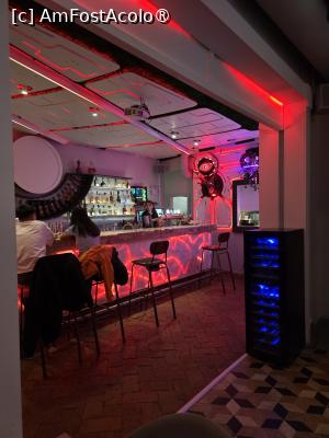 [P02] Joben Experience Bar » foto by crismis
 - 
<span class="allrVoted glyphicon glyphicon-heart hidden" id="av1532315"></span>
<a class="m-l-10 hidden" id="sv1532315" onclick="voting_Foto_DelVot(,1532315,6063)" role="button">șterge vot <span class="glyphicon glyphicon-remove"></span></a>
<a id="v91532315" class=" c-red"  onclick="voting_Foto_SetVot(1532315)" role="button"><span class="glyphicon glyphicon-heart-empty"></span> <b>LIKE</b> = Votează poza</a> <img class="hidden"  id="f1532315W9" src="/imagini/loader.gif" border="0" /><span class="AjErrMes hidden" id="e1532315ErM"></span>