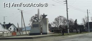 [P74] Tighina - Bender, Monumentul „Glorie Muncii”, artă monumentală sovietică dedicată glorificării muncii, propagandă comunistă » foto by mprofeanu
 - 
<span class="allrVoted glyphicon glyphicon-heart hidden" id="av1510496"></span>
<a class="m-l-10 hidden" id="sv1510496" onclick="voting_Foto_DelVot(,1510496,6113)" role="button">șterge vot <span class="glyphicon glyphicon-remove"></span></a>
<a id="v91510496" class=" c-red"  onclick="voting_Foto_SetVot(1510496)" role="button"><span class="glyphicon glyphicon-heart-empty"></span> <b>LIKE</b> = Votează poza</a> <img class="hidden"  id="f1510496W9" src="/imagini/loader.gif" border="0" /><span class="AjErrMes hidden" id="e1510496ErM"></span>