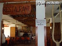 [P15] Restaurant Cabana Rarau - intrarea in incinta localului » foto by valimi
 - 
<span class="allrVoted glyphicon glyphicon-heart hidden" id="av156855"></span>
<a class="m-l-10 hidden" id="sv156855" onclick="voting_Foto_DelVot(,156855,6127)" role="button">șterge vot <span class="glyphicon glyphicon-remove"></span></a>
<a id="v9156855" class=" c-red"  onclick="voting_Foto_SetVot(156855)" role="button"><span class="glyphicon glyphicon-heart-empty"></span> <b>LIKE</b> = Votează poza</a> <img class="hidden"  id="f156855W9" src="/imagini/loader.gif" border="0" /><span class="AjErrMes hidden" id="e156855ErM"></span>