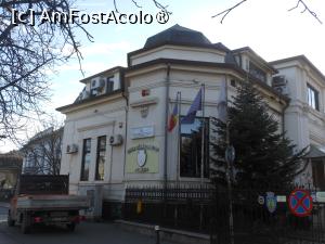[P35] Ploiești - Casa Căsătoriilor. » foto by iulianic
 - 
<span class="allrVoted glyphicon glyphicon-heart hidden" id="av1470279"></span>
<a class="m-l-10 hidden" id="sv1470279" onclick="voting_Foto_DelVot(,1470279,6204)" role="button">șterge vot <span class="glyphicon glyphicon-remove"></span></a>
<a id="v91470279" class=" c-red"  onclick="voting_Foto_SetVot(1470279)" role="button"><span class="glyphicon glyphicon-heart-empty"></span> <b>LIKE</b> = Votează poza</a> <img class="hidden"  id="f1470279W9" src="/imagini/loader.gif" border="0" /><span class="AjErrMes hidden" id="e1470279ErM"></span>