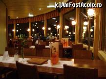 [P11] Restaurantul mai pentru tineret. Cel mai de lux era la 1 etaj mai sus. Arata f bine iar faptul ca se invartea cu noi nu ne deranja..:D..era chiar f placut. Panorama de la acest restaurant este una care merita sa fie vazuta iar deserturile sunt f bune. » foto by vali_tulcea
 - 
<span class="allrVoted glyphicon glyphicon-heart hidden" id="av91997"></span>
<a class="m-l-10 hidden" id="sv91997" onclick="voting_Foto_DelVot(,91997,6260)" role="button">șterge vot <span class="glyphicon glyphicon-remove"></span></a>
<a id="v991997" class=" c-red"  onclick="voting_Foto_SetVot(91997)" role="button"><span class="glyphicon glyphicon-heart-empty"></span> <b>LIKE</b> = Votează poza</a> <img class="hidden"  id="f91997W9" src="/imagini/loader.gif" border="0" /><span class="AjErrMes hidden" id="e91997ErM"></span>