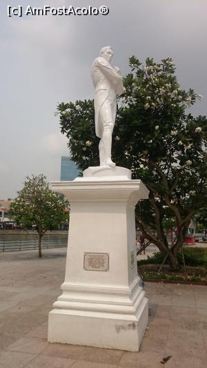 P03 [NOV-2019] Sir Stamford Raffles, intemeietorul orasului Singapore. 