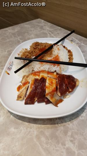 [P07] Hong Kong Soya Sauce Chicken Rice and Noodle_2a » foto by Miseropia
 - 
<span class="allrVoted glyphicon glyphicon-heart hidden" id="av1052367"></span>
<a class="m-l-10 hidden" id="sv1052367" onclick="voting_Foto_DelVot(,1052367,6314)" role="button">șterge vot <span class="glyphicon glyphicon-remove"></span></a>
<a id="v91052367" class=" c-red"  onclick="voting_Foto_SetVot(1052367)" role="button"><span class="glyphicon glyphicon-heart-empty"></span> <b>LIKE</b> = Votează poza</a> <img class="hidden"  id="f1052367W9" src="/imagini/loader.gif" border="0" /><span class="AjErrMes hidden" id="e1052367ErM"></span>