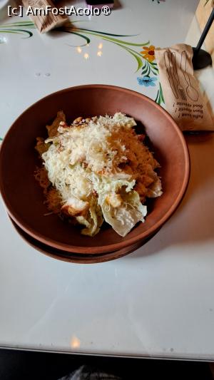 [P11] Salată Cezar, 40 lei » foto by laura mihaela
 - 
<span class="allrVoted glyphicon glyphicon-heart hidden" id="av1523727"></span>
<a class="m-l-10 hidden" id="sv1523727" onclick="voting_Foto_DelVot(,1523727,6329)" role="button">șterge vot <span class="glyphicon glyphicon-remove"></span></a>
<a id="v91523727" class=" c-red"  onclick="voting_Foto_SetVot(1523727)" role="button"><span class="glyphicon glyphicon-heart-empty"></span> <b>LIKE</b> = Votează poza</a> <img class="hidden"  id="f1523727W9" src="/imagini/loader.gif" border="0" /><span class="AjErrMes hidden" id="e1523727ErM"></span>