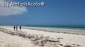 P03 [OCT-2021] plaja din Zanzibar