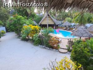 [P25] Curtea Ananda Villa » foto by Tonyc
 - 
<span class="allrVoted glyphicon glyphicon-heart hidden" id="av1516899"></span>
<a class="m-l-10 hidden" id="sv1516899" onclick="voting_Foto_DelVot(,1516899,6379)" role="button">șterge vot <span class="glyphicon glyphicon-remove"></span></a>
<a id="v91516899" class=" c-red"  onclick="voting_Foto_SetVot(1516899)" role="button"><span class="glyphicon glyphicon-heart-empty"></span> <b>LIKE</b> = Votează poza</a> <img class="hidden"  id="f1516899W9" src="/imagini/loader.gif" border="0" /><span class="AjErrMes hidden" id="e1516899ErM"></span>