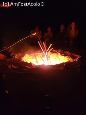 [P31] Foc de tabara pe plaja » foto by Tonyc
 - 
<span class="allrVoted glyphicon glyphicon-heart hidden" id="av1516905"></span>
<a class="m-l-10 hidden" id="sv1516905" onclick="voting_Foto_DelVot(,1516905,6379)" role="button">șterge vot <span class="glyphicon glyphicon-remove"></span></a>
<a id="v91516905" class=" c-red"  onclick="voting_Foto_SetVot(1516905)" role="button"><span class="glyphicon glyphicon-heart-empty"></span> <b>LIKE</b> = Votează poza</a> <img class="hidden"  id="f1516905W9" src="/imagini/loader.gif" border="0" /><span class="AjErrMes hidden" id="e1516905ErM"></span>