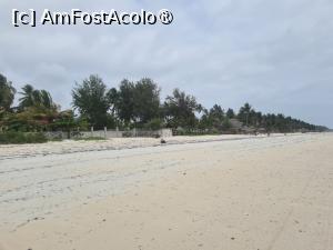 [P09] Plaja Bwejuu » foto by Tonyc
 - 
<span class="allrVoted glyphicon glyphicon-heart hidden" id="av1516883"></span>
<a class="m-l-10 hidden" id="sv1516883" onclick="voting_Foto_DelVot(,1516883,6379)" role="button">șterge vot <span class="glyphicon glyphicon-remove"></span></a>
<a id="v91516883" class=" c-red"  onclick="voting_Foto_SetVot(1516883)" role="button"><span class="glyphicon glyphicon-heart-empty"></span> <b>LIKE</b> = Votează poza</a> <img class="hidden"  id="f1516883W9" src="/imagini/loader.gif" border="0" /><span class="AjErrMes hidden" id="e1516883ErM"></span>