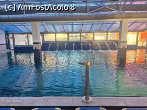 [P10] Una din piscinele interioare Oltul » foto by cod_gabriel
 - 
<span class="allrVoted glyphicon glyphicon-heart hidden" id="av1510417"></span>
<a class="m-l-10 hidden" id="sv1510417" onclick="voting_Foto_DelVot(,1510417,6480)" role="button">șterge vot <span class="glyphicon glyphicon-remove"></span></a>
<a id="v91510417" class=" c-red"  onclick="voting_Foto_SetVot(1510417)" role="button"><span class="glyphicon glyphicon-heart-empty"></span> <b>LIKE</b> = Votează poza</a> <img class="hidden"  id="f1510417W9" src="/imagini/loader.gif" border="0" /><span class="AjErrMes hidden" id="e1510417ErM"></span>