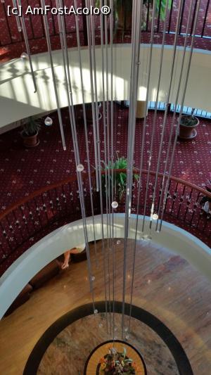 [P02] Holul hotelului- etaj 2 » foto by fbrigita
 - 
<span class="allrVoted glyphicon glyphicon-heart hidden" id="av837276"></span>
<a class="m-l-10 hidden" id="sv837276" onclick="voting_Foto_DelVot(,837276,6487)" role="button">șterge vot <span class="glyphicon glyphicon-remove"></span></a>
<a id="v9837276" class=" c-red"  onclick="voting_Foto_SetVot(837276)" role="button"><span class="glyphicon glyphicon-heart-empty"></span> <b>LIKE</b> = Votează poza</a> <img class="hidden"  id="f837276W9" src="/imagini/loader.gif" border="0" /><span class="AjErrMes hidden" id="e837276ErM"></span>