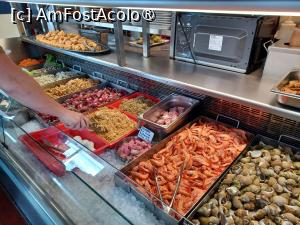 [P21] Bufetul de antreuri de la restaurantul Le Kenyah » foto by BristenaBrad
 - 
<span class="allrVoted glyphicon glyphicon-heart hidden" id="av1482039"></span>
<a class="m-l-10 hidden" id="sv1482039" onclick="voting_Foto_DelVot(,1482039,6625)" role="button">șterge vot <span class="glyphicon glyphicon-remove"></span></a>
<a id="v91482039" class=" c-red"  onclick="voting_Foto_SetVot(1482039)" role="button"><span class="glyphicon glyphicon-heart-empty"></span> <b>LIKE</b> = Votează poza</a> <img class="hidden"  id="f1482039W9" src="/imagini/loader.gif" border="0" /><span class="AjErrMes hidden" id="e1482039ErM"></span>