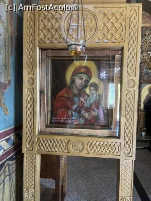 [P19] Mănăstirea Dervent.  Icoana Maicii Domnului, cea făcătoare de minuni » foto by Yersinia Pestis
 - 
<span class="allrVoted glyphicon glyphicon-heart hidden" id="av1546901"></span>
<a class="m-l-10 hidden" id="sv1546901" onclick="voting_Foto_DelVot(,1546901,6633)" role="button">șterge vot <span class="glyphicon glyphicon-remove"></span></a>
<a id="v91546901" class=" c-red"  onclick="voting_Foto_SetVot(1546901)" role="button"><span class="glyphicon glyphicon-heart-empty"></span> <b>LIKE</b> = Votează poza</a> <img class="hidden"  id="f1546901W9" src="/imagini/loader.gif" border="0" /><span class="AjErrMes hidden" id="e1546901ErM"></span>