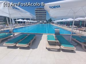 [P12] Una din piscine, liber la 11 » foto by ovy2k5
 - 
<span class="allrVoted glyphicon glyphicon-heart hidden" id="av1535299"></span>
<a class="m-l-10 hidden" id="sv1535299" onclick="voting_Foto_DelVot(,1535299,6673)" role="button">șterge vot <span class="glyphicon glyphicon-remove"></span></a>
<a id="v91535299" class=" c-red"  onclick="voting_Foto_SetVot(1535299)" role="button"><span class="glyphicon glyphicon-heart-empty"></span> <b>LIKE</b> = Votează poza</a> <img class="hidden"  id="f1535299W9" src="/imagini/loader.gif" border="0" /><span class="AjErrMes hidden" id="e1535299ErM"></span>