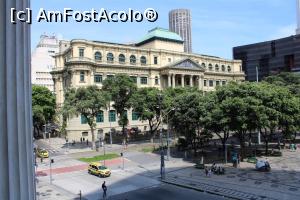 [P65] Rio de Janeiro, Praça Floriano, Cinelândia, Fundação Biblioteca Nacional, văzută de la etajul întâi al Theatro Municipal » foto by mprofeanu
 - 
<span class="allrVoted glyphicon glyphicon-heart hidden" id="av1095113"></span>
<a class="m-l-10 hidden" id="sv1095113" onclick="voting_Foto_DelVot(,1095113,6730)" role="button">șterge vot <span class="glyphicon glyphicon-remove"></span></a>
<a id="v91095113" class=" c-red"  onclick="voting_Foto_SetVot(1095113)" role="button"><span class="glyphicon glyphicon-heart-empty"></span> <b>LIKE</b> = Votează poza</a> <img class="hidden"  id="f1095113W9" src="/imagini/loader.gif" border="0" /><span class="AjErrMes hidden" id="e1095113ErM"></span>